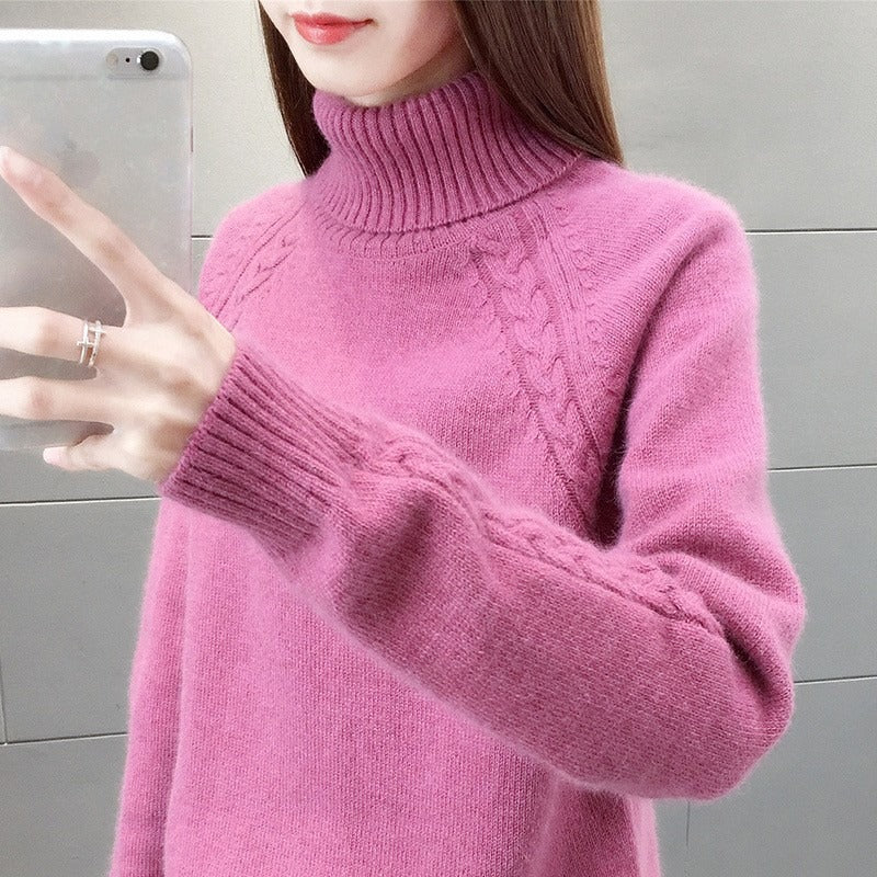 Women's Turtleneck Jumper - Elegant Loose Fit - Cozy Knit Sweater for Chic Style