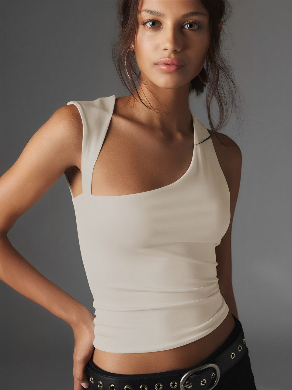 Sleeveless asymmetric tank top