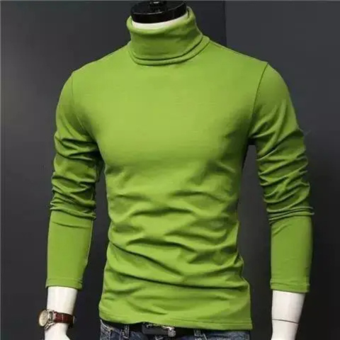 Fashionable turtleneck jumper made of soft fabric