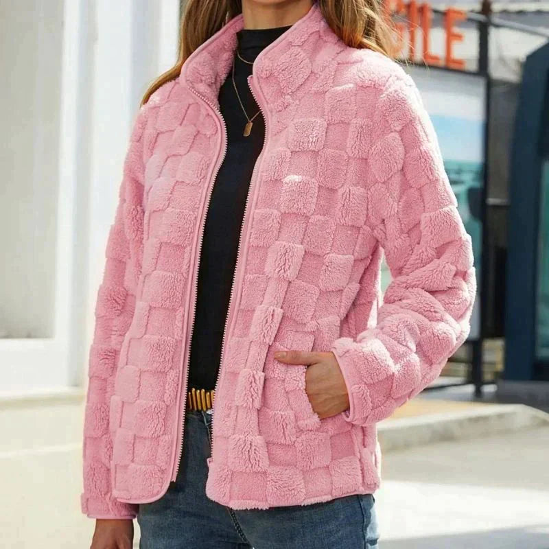 Women - Chequered Winter Jacket - Stylish & Warm - Ideal for Cold Weather Fashion