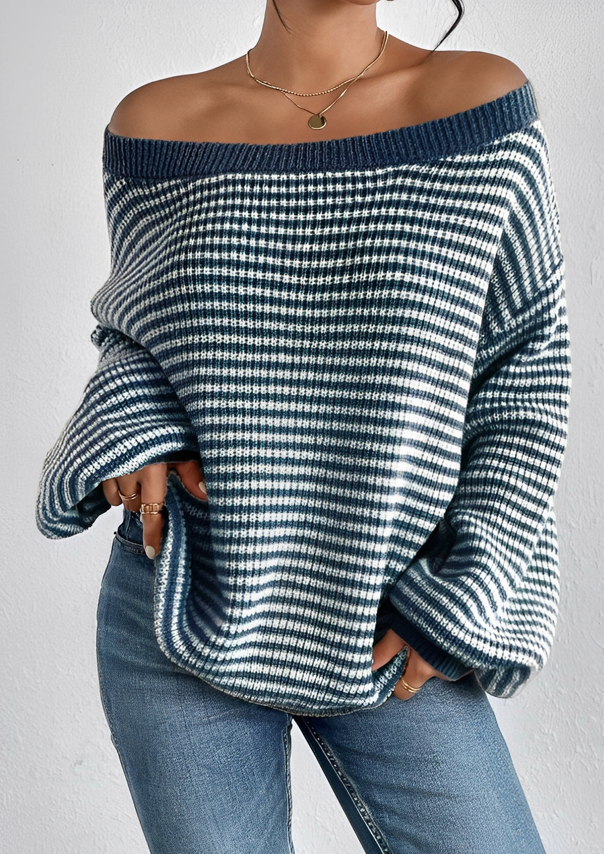 Women's Off-Shoulder Jumper - Contrasting Colour - Stylish Knitwear for Trendy Outfits