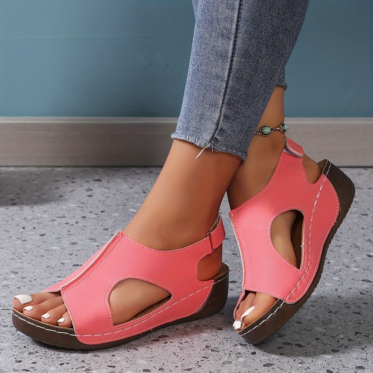 Women's - Wedge Sandals - Comfortable Velcro Fastening - Round Toe - Timeless Style for Everyday Wear