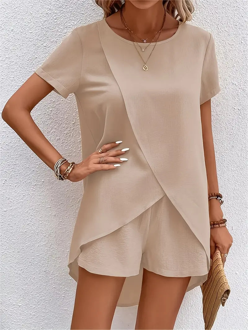 Set Of Asymmetric Top And Shorts With Round Neck And Short Sleeves