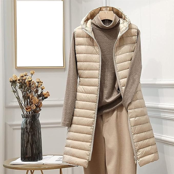 Women - Sleeveless Winter Jacket - Stylish & Warm - Perfect for Cold Weather