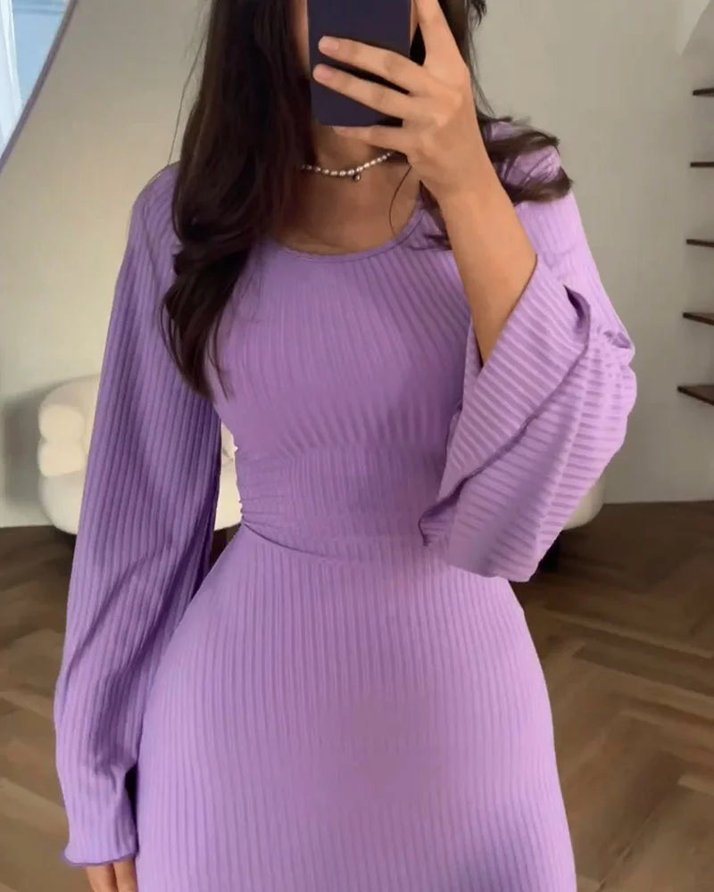 Fashionable knitted dress