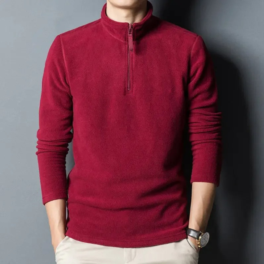 Classic fleece pullover with zip and stand-up collar