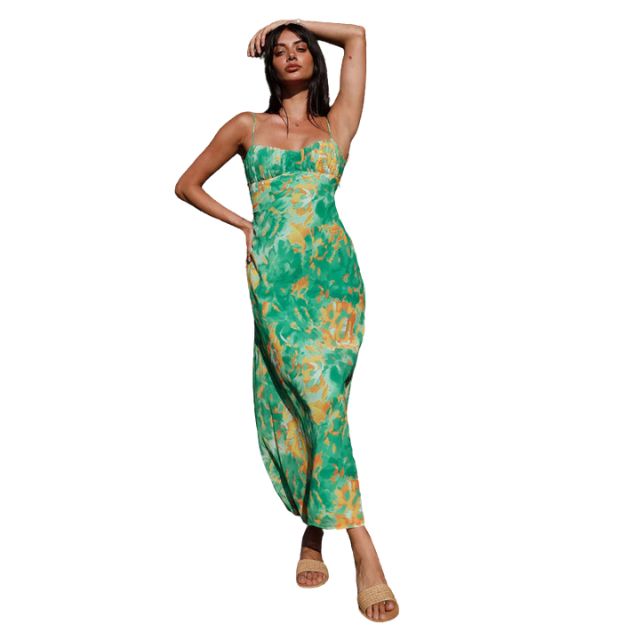 Flowing maxi dress with floral pattern