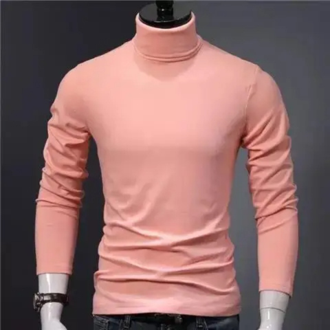 Fashionable turtleneck jumper made of soft fabric