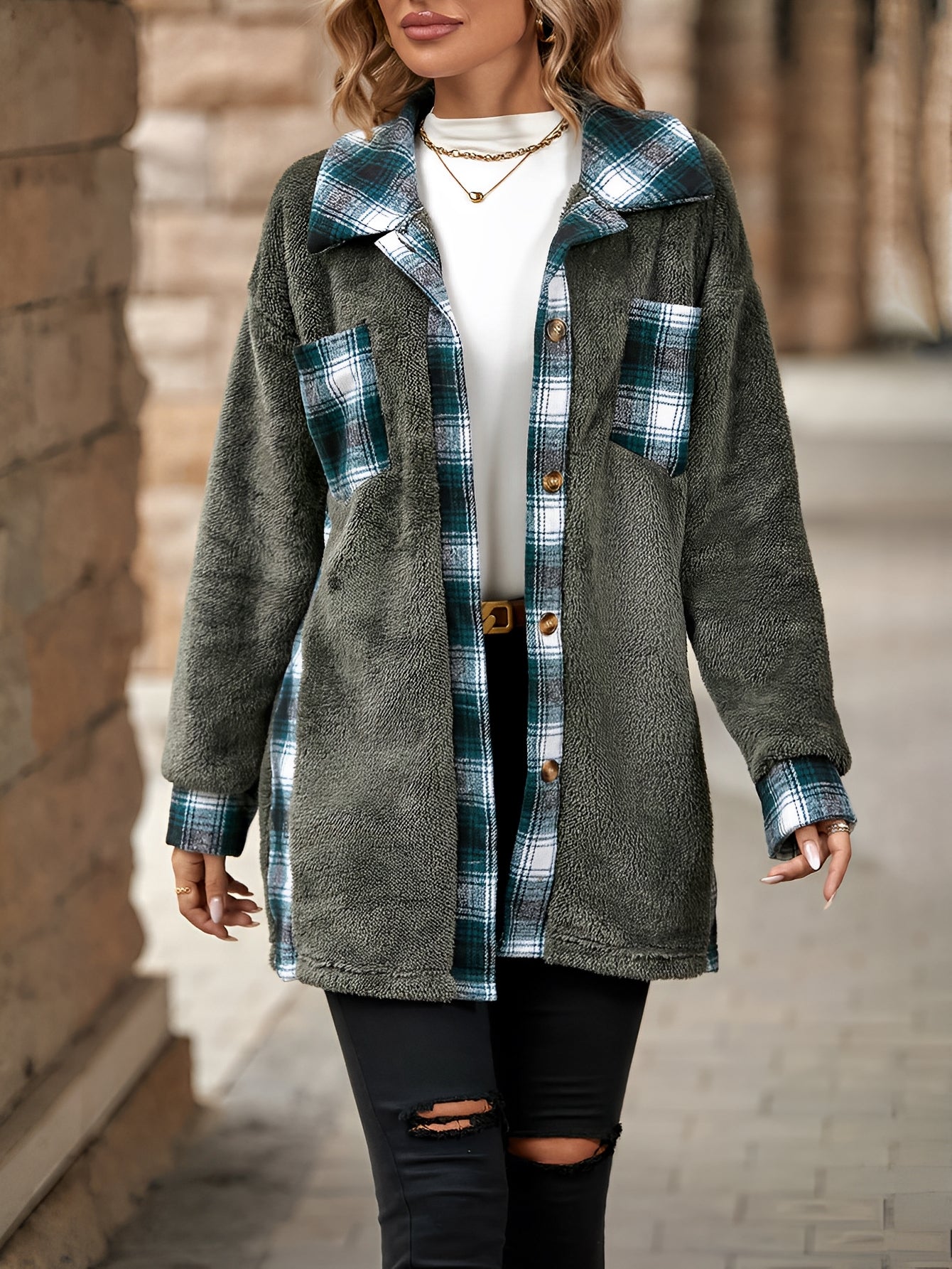 Women - Wool Coat - Checked Pattern - Warm & Stylish Outerwear for All Occasions