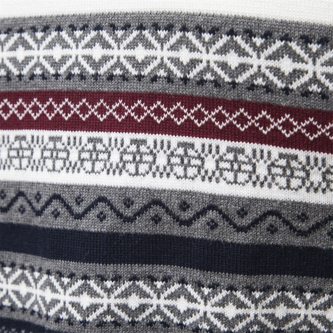 Norwegian knitted pullover with zip and cable pattern