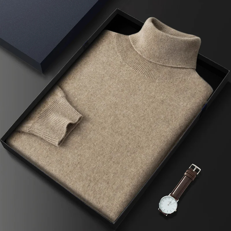 Classic turtleneck jumper made from the finest wool