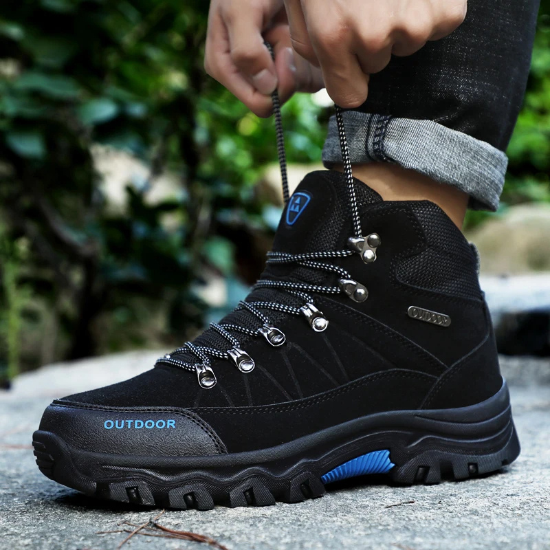 Hiking boots for men