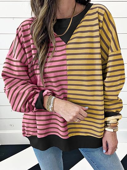 Women - Oversized Striped Jumper - Cozy Knit - Stylish and Comfortable Striped Sweater