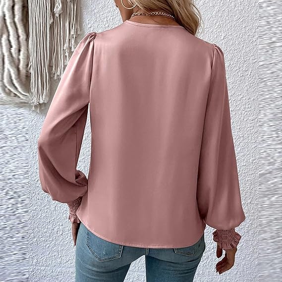 Elegant blouse top with V-neck and balloon sleeves