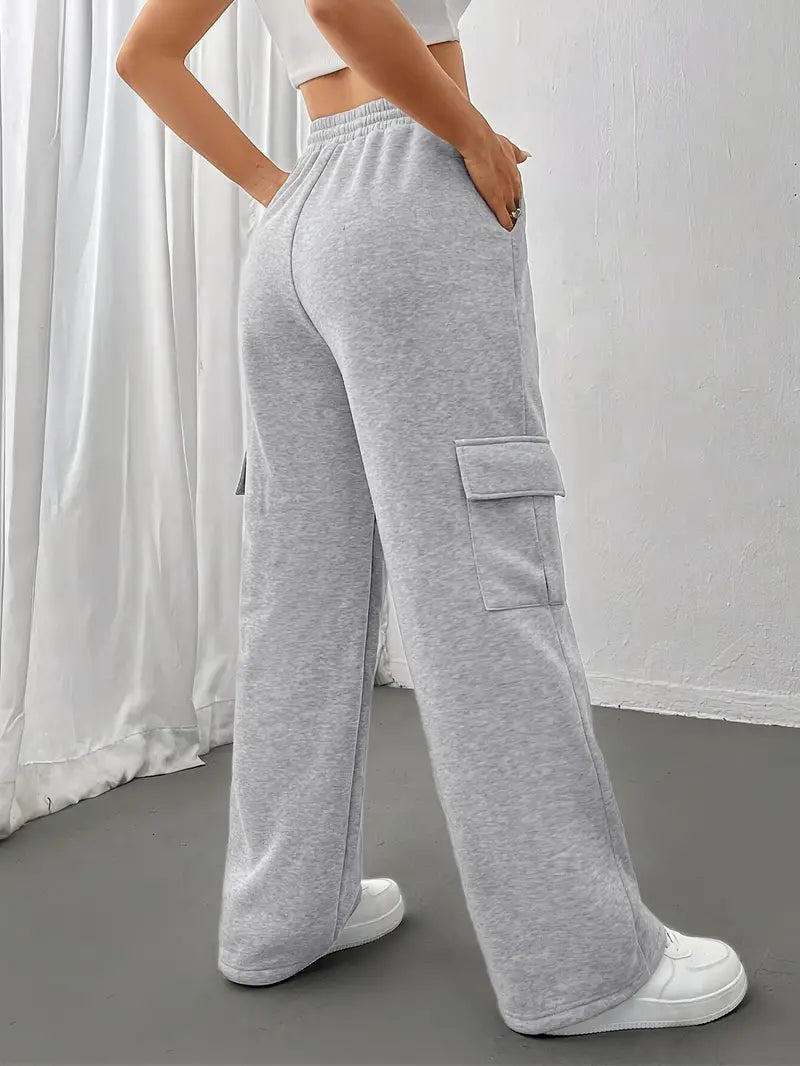 Women - Joggers - Comfortable Fabric with Flap Pockets - Stylish Casualwear for Everyday Use