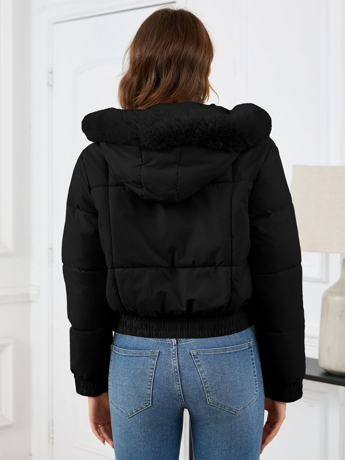 Women - Winter Coat - Cropped Design - Stylish & Warm Outerwear for Cold Weather