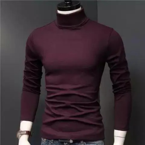 Fashionable turtleneck jumper made of soft fabric