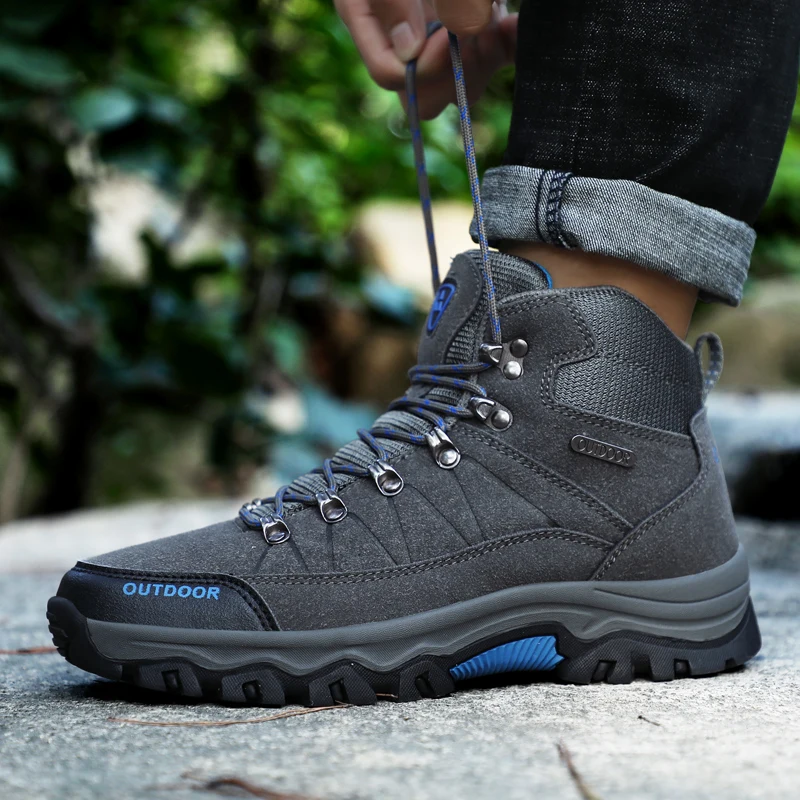 Hiking boots for men