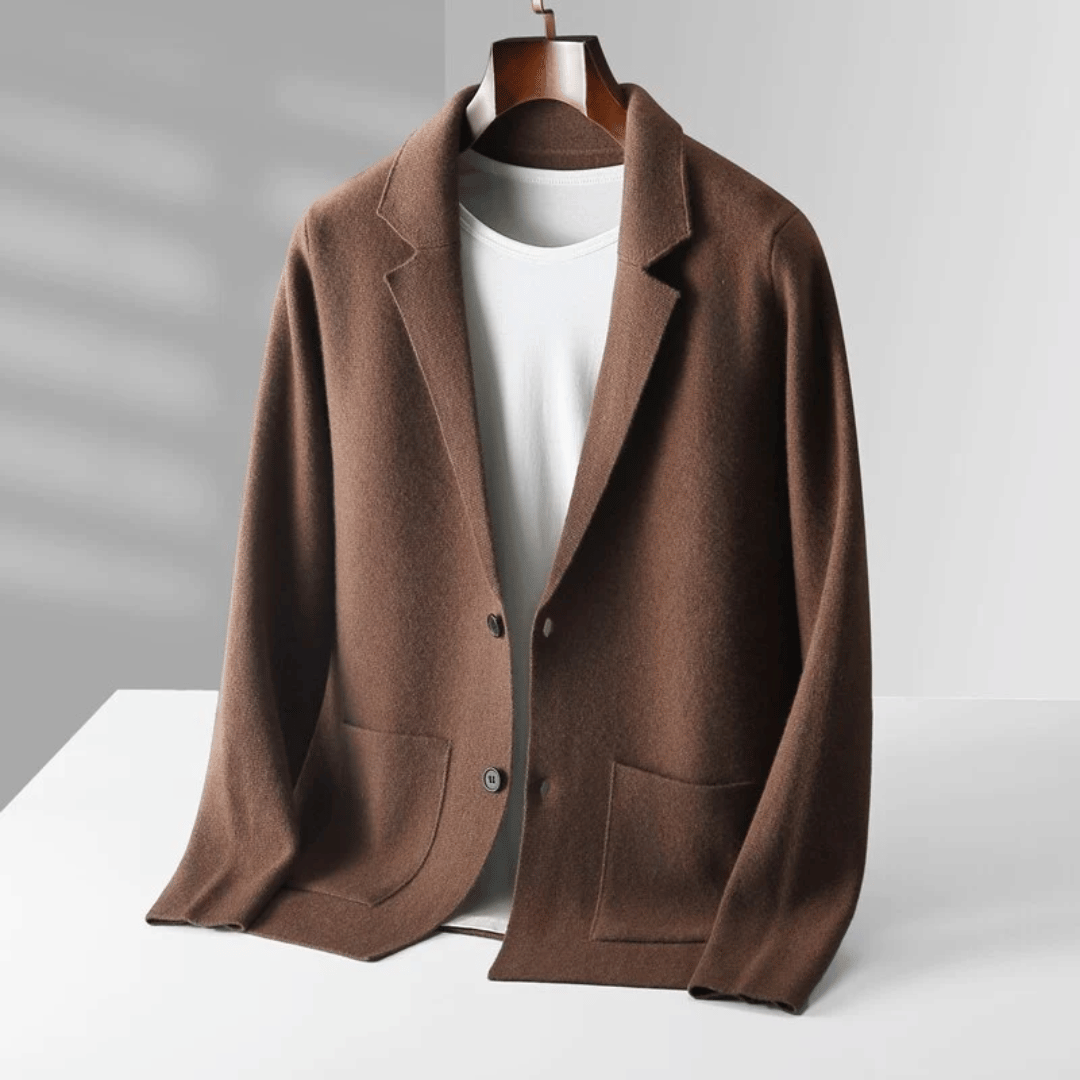 Wool coat with bag