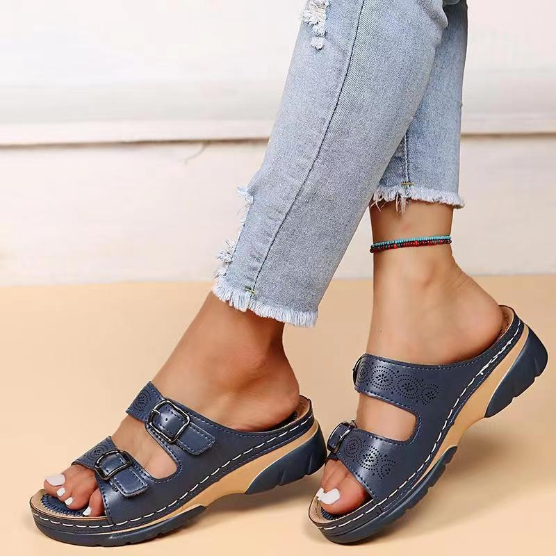 Comfortable wedge sandals