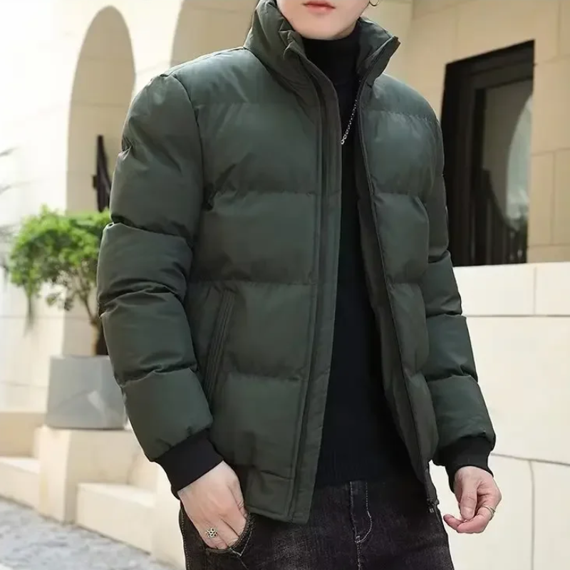 Men's puffer jacket with high collar and zip pockets