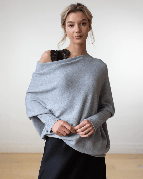 Comfy Sweater with elegant trim at the shoulder