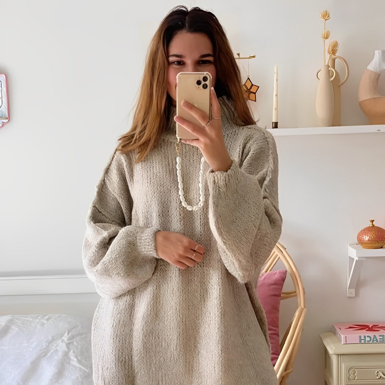 Women - Oversized Knitted Jumper - Warm and Cozy Style - Perfect for Chilly Days