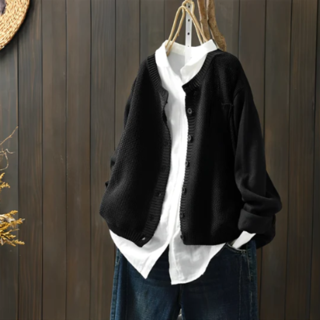 Women - Cardigan - Cozy Knit - Stylish Winter Layering Essential