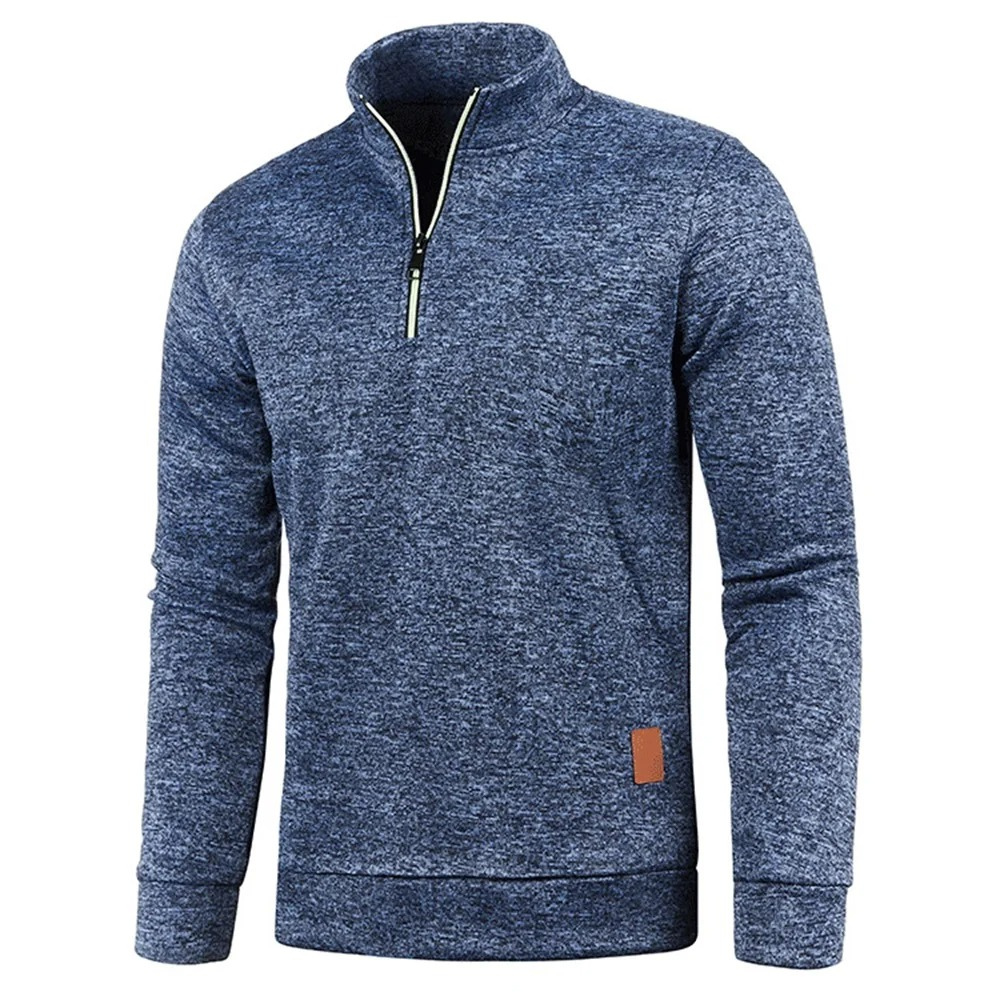 Comfortable fleece sweatshirt with zip