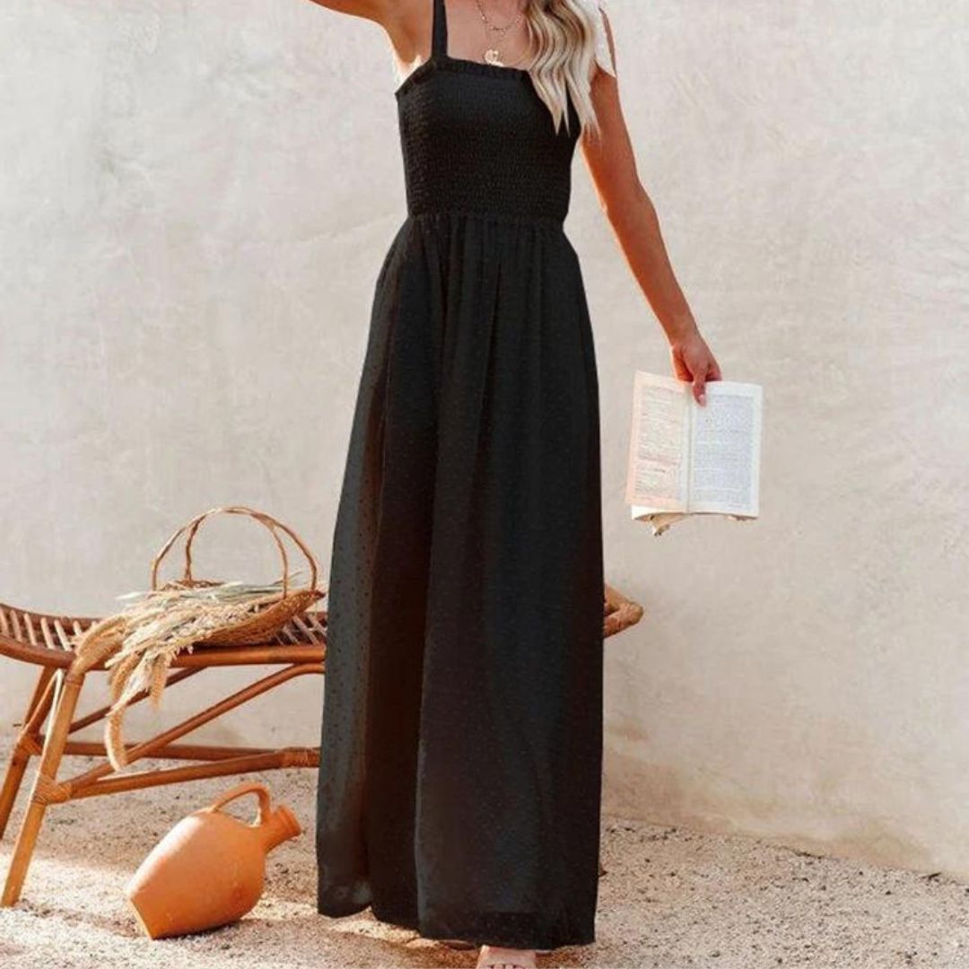 Airy maxi dress with a delicate polka dot pattern