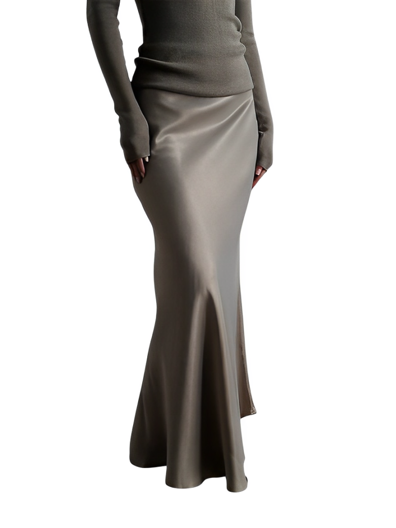 Long satin skirt in fishtail street design