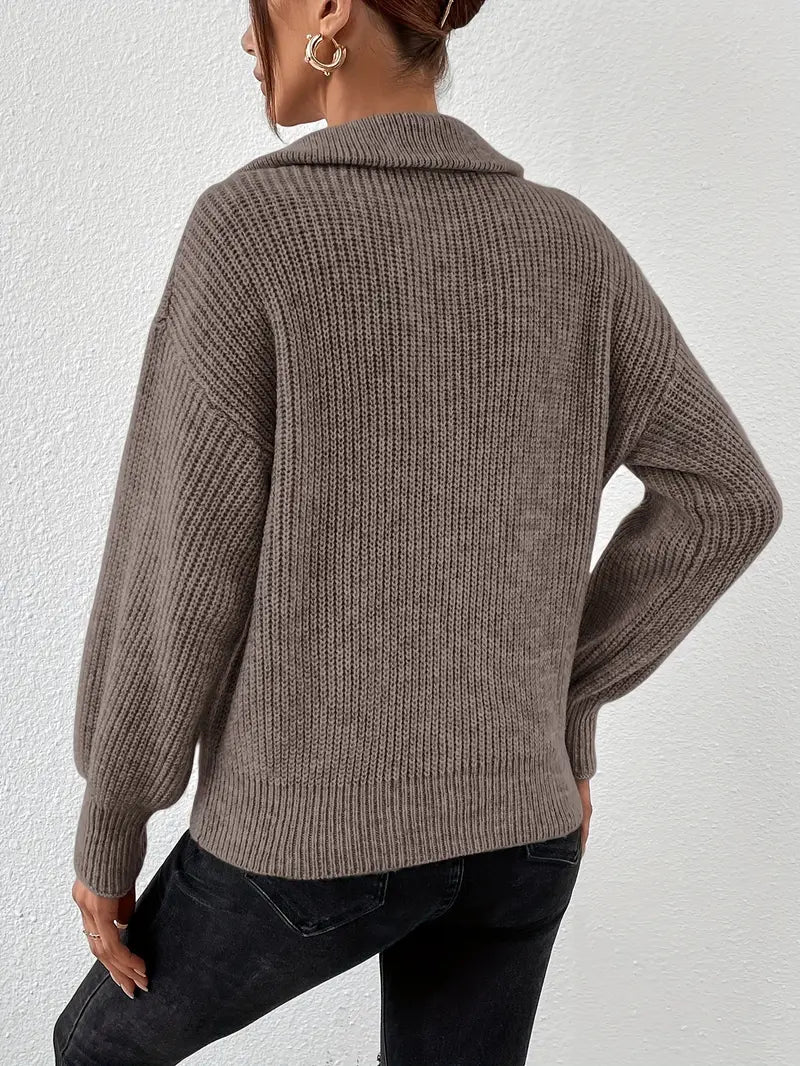 Women - Casual Jumper - Soft Knitwear with Zip Closure - Comfortable Everyday Style