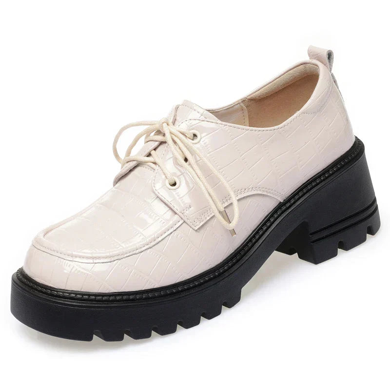 Genuine leather low shoes with platform