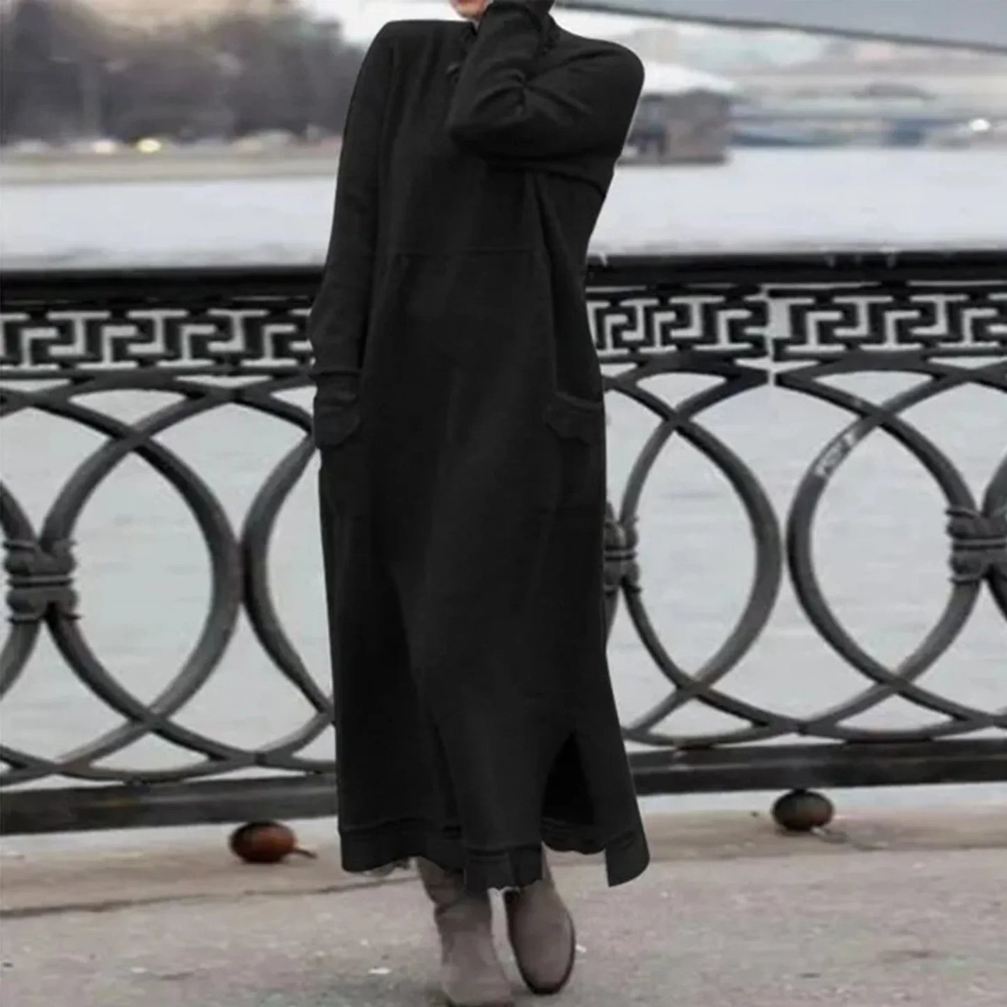 Women - Round Neck Winter Dress - Long Sleeves, Cozy Fabric - Stylish Winter Wardrobe Essential