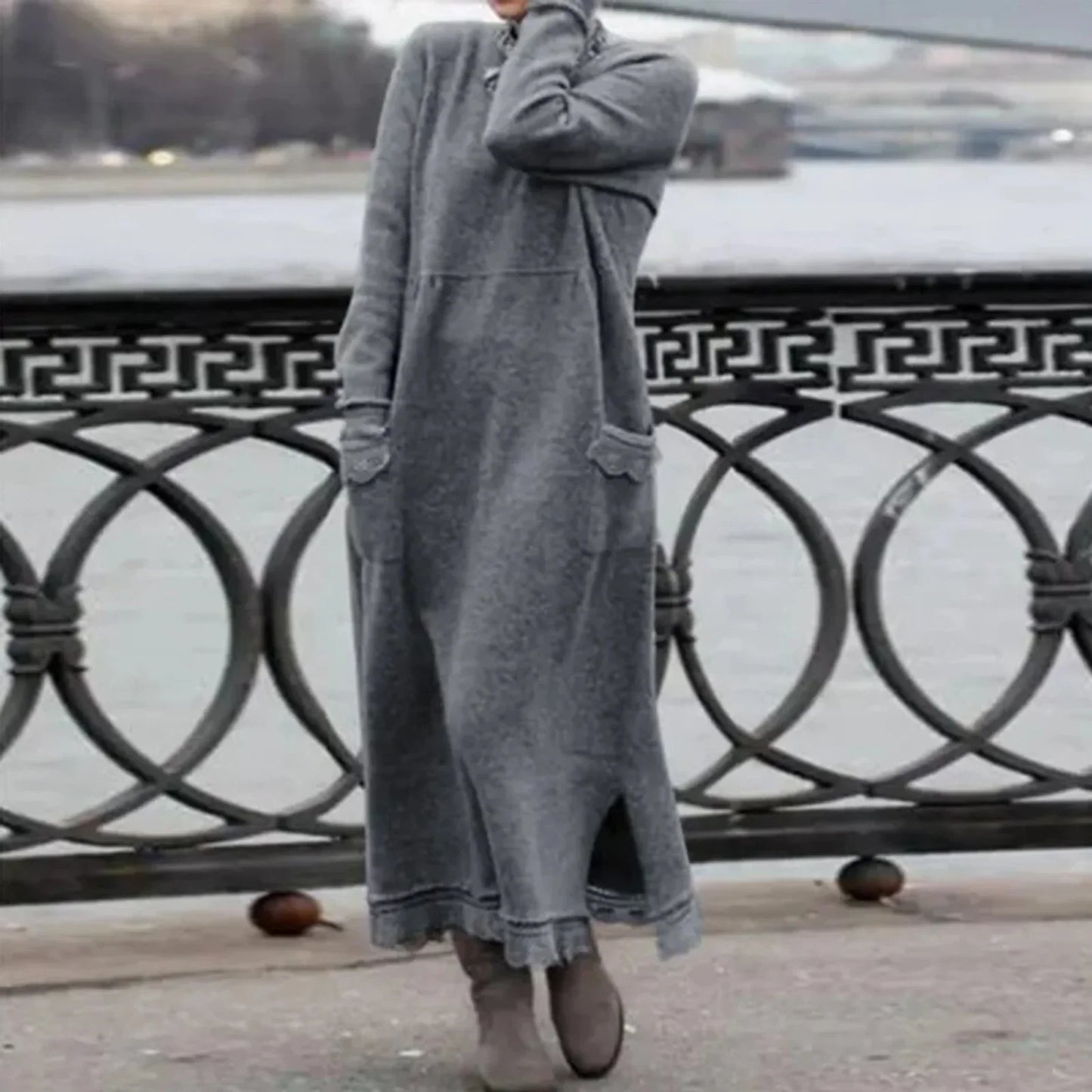 Women - Round Neck Winter Dress - Long Sleeves, Cozy Fabric - Stylish Winter Wardrobe Essential