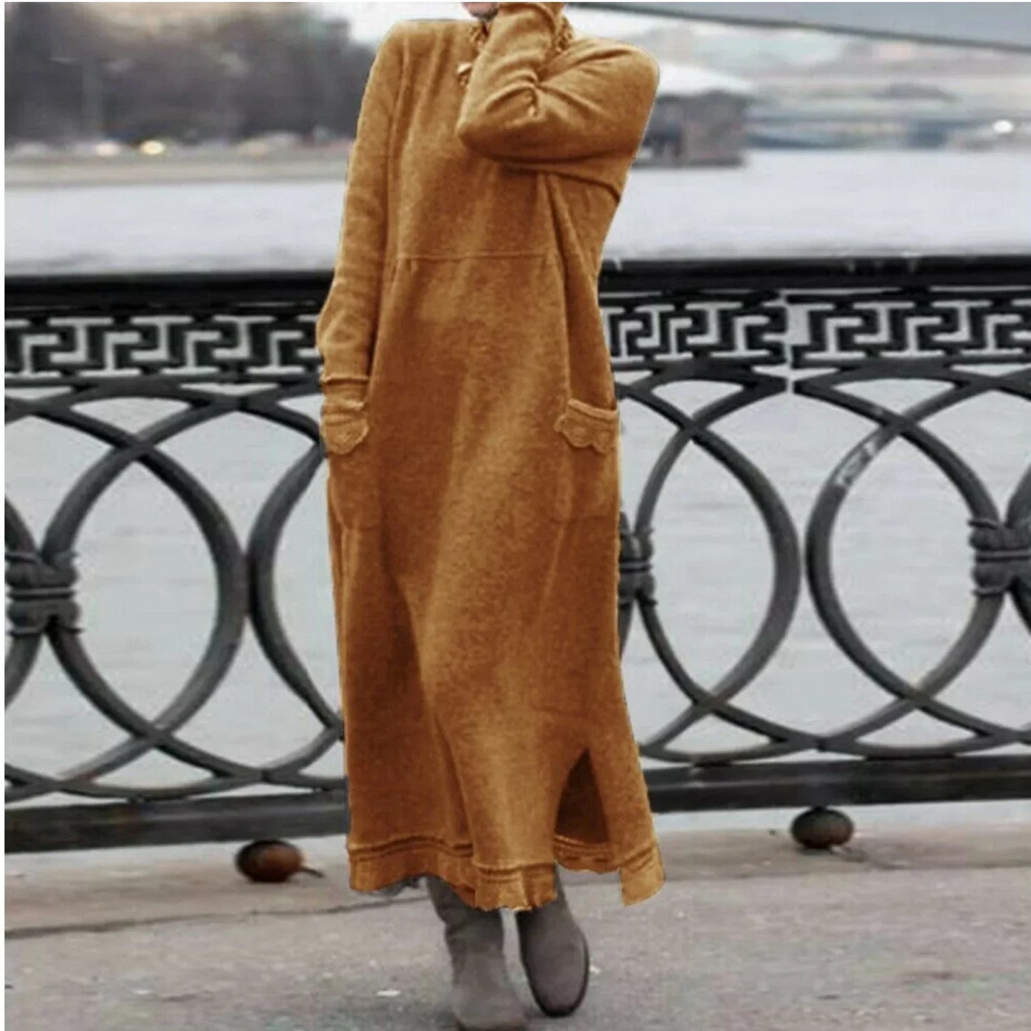 Women - Round Neck Winter Dress - Long Sleeves, Cozy Fabric - Stylish Winter Wardrobe Essential