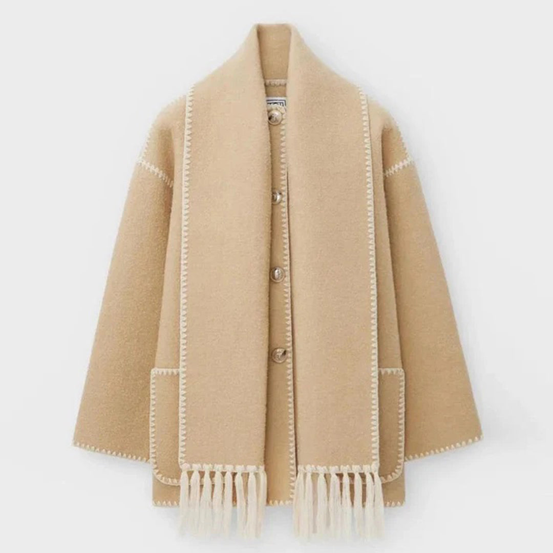 Stylish coat with sewn-on scarf