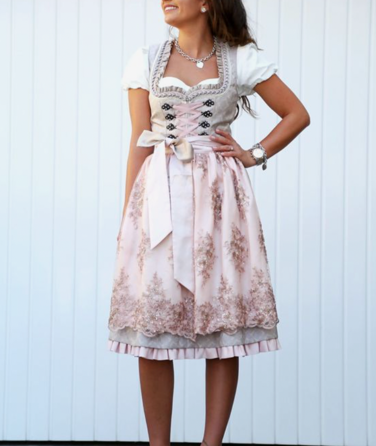 Oktoberfest maid outfit