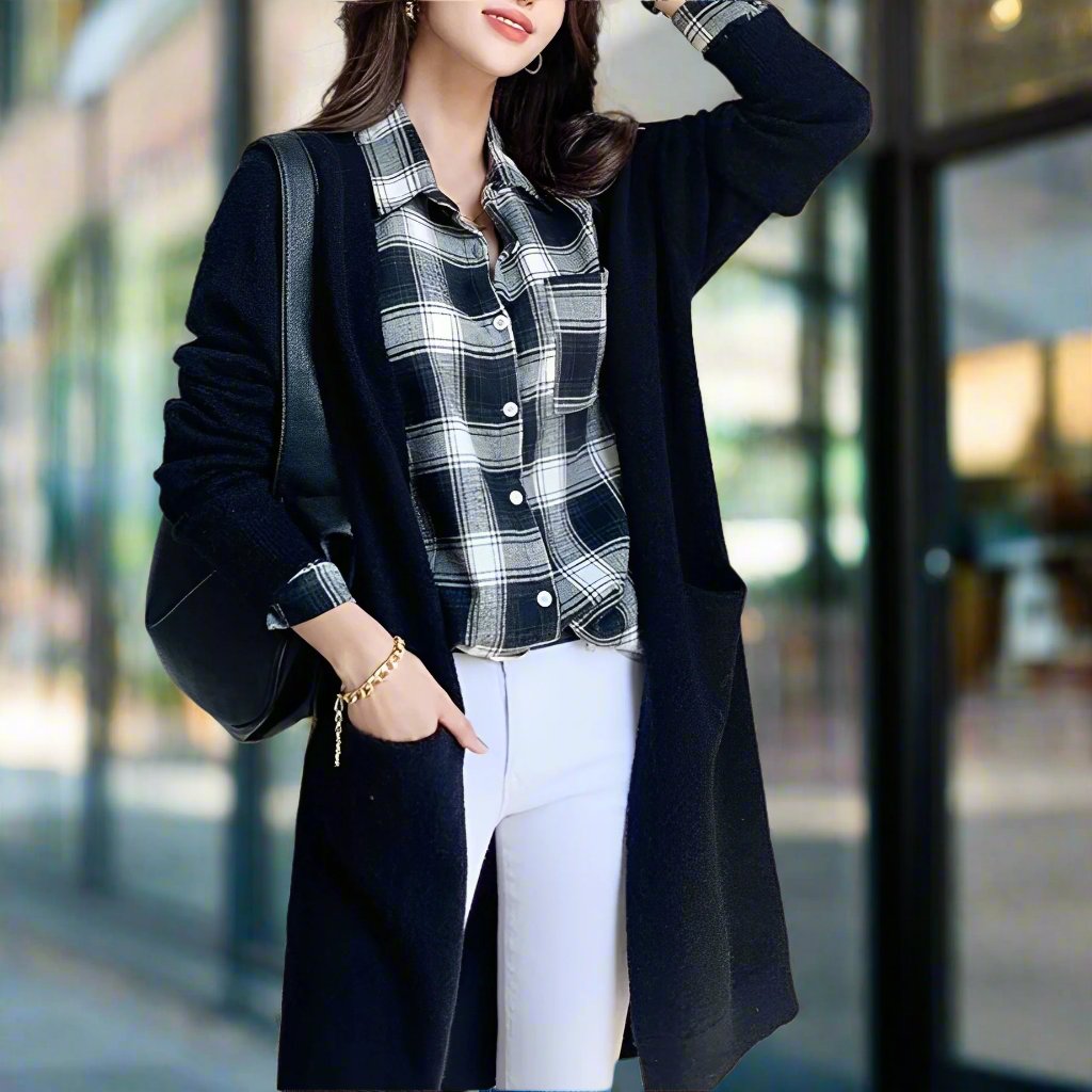 Women - Long Cardigan - Cozy Knit with Pockets - Modern Everyday Comfort