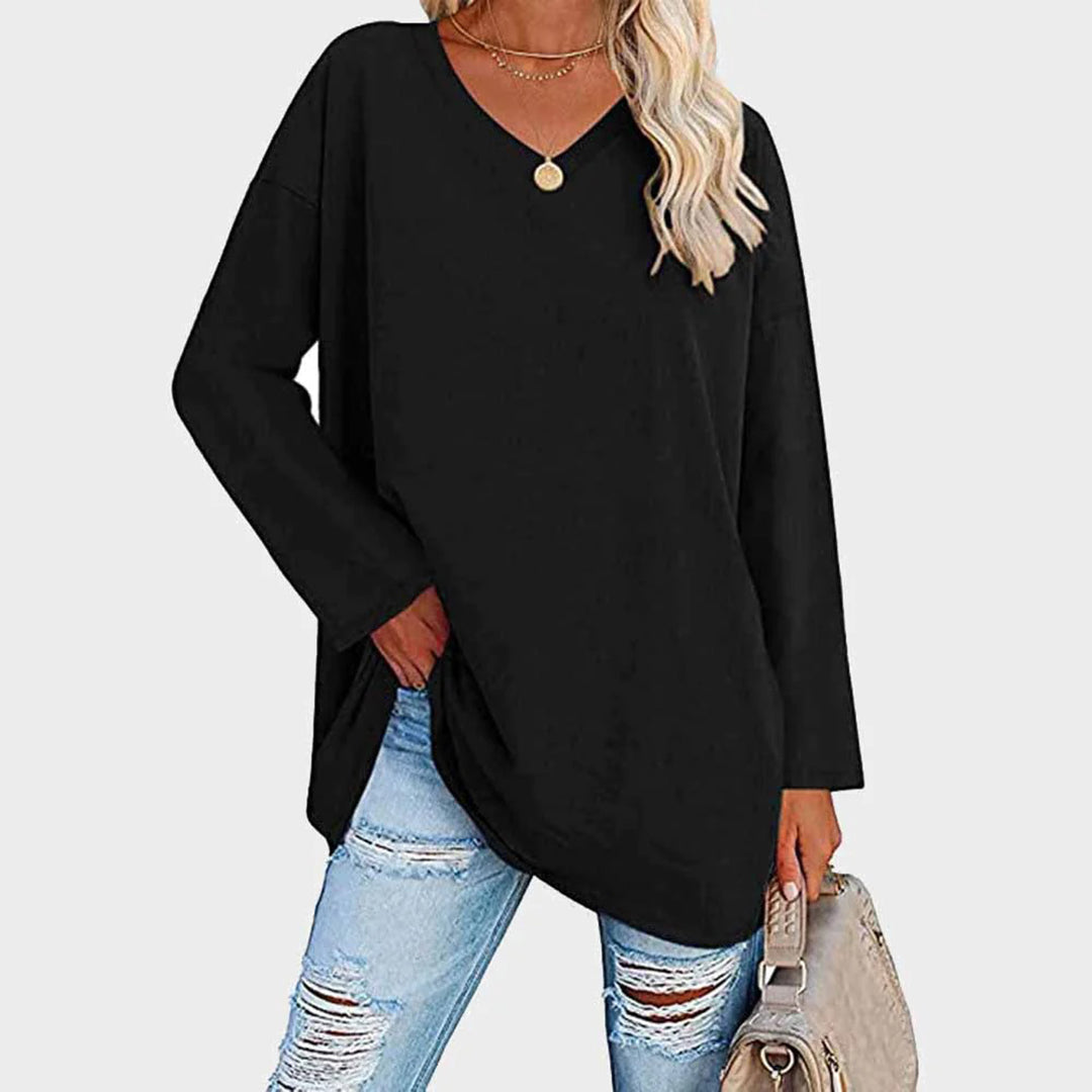 Elegant long-sleeved blouse with V-neckline