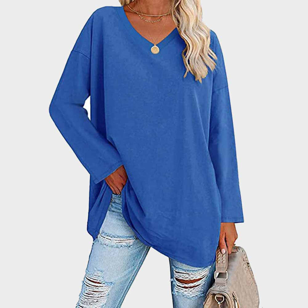 Elegant long-sleeved blouse with V-neckline