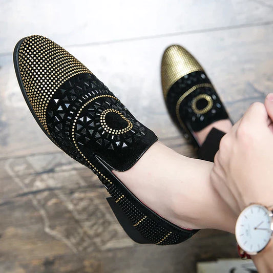 Studded oxford shoes with contrast piping