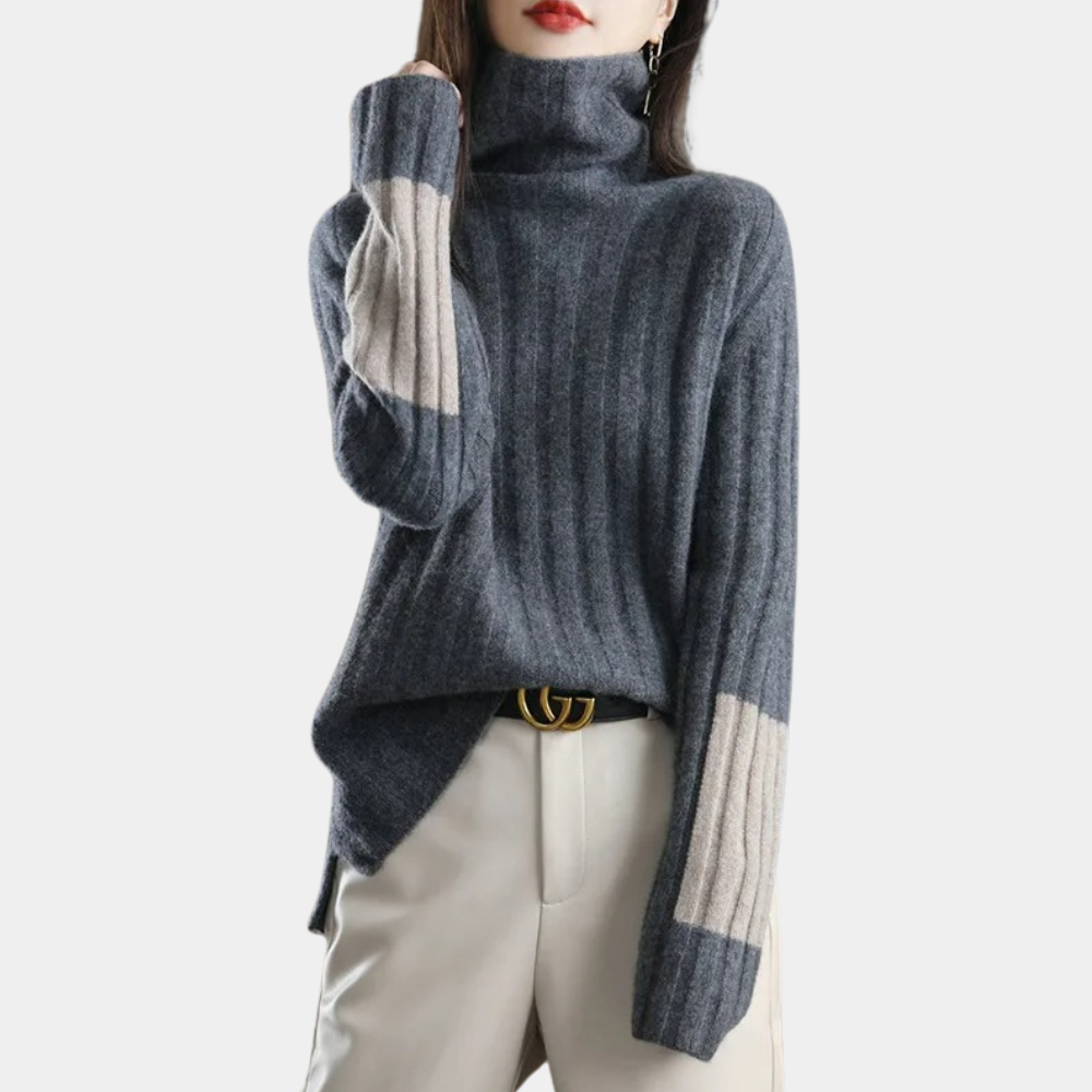 Women - Turtleneck Jumper - Soft Loose Knit - Cozy Fall Winter Essential