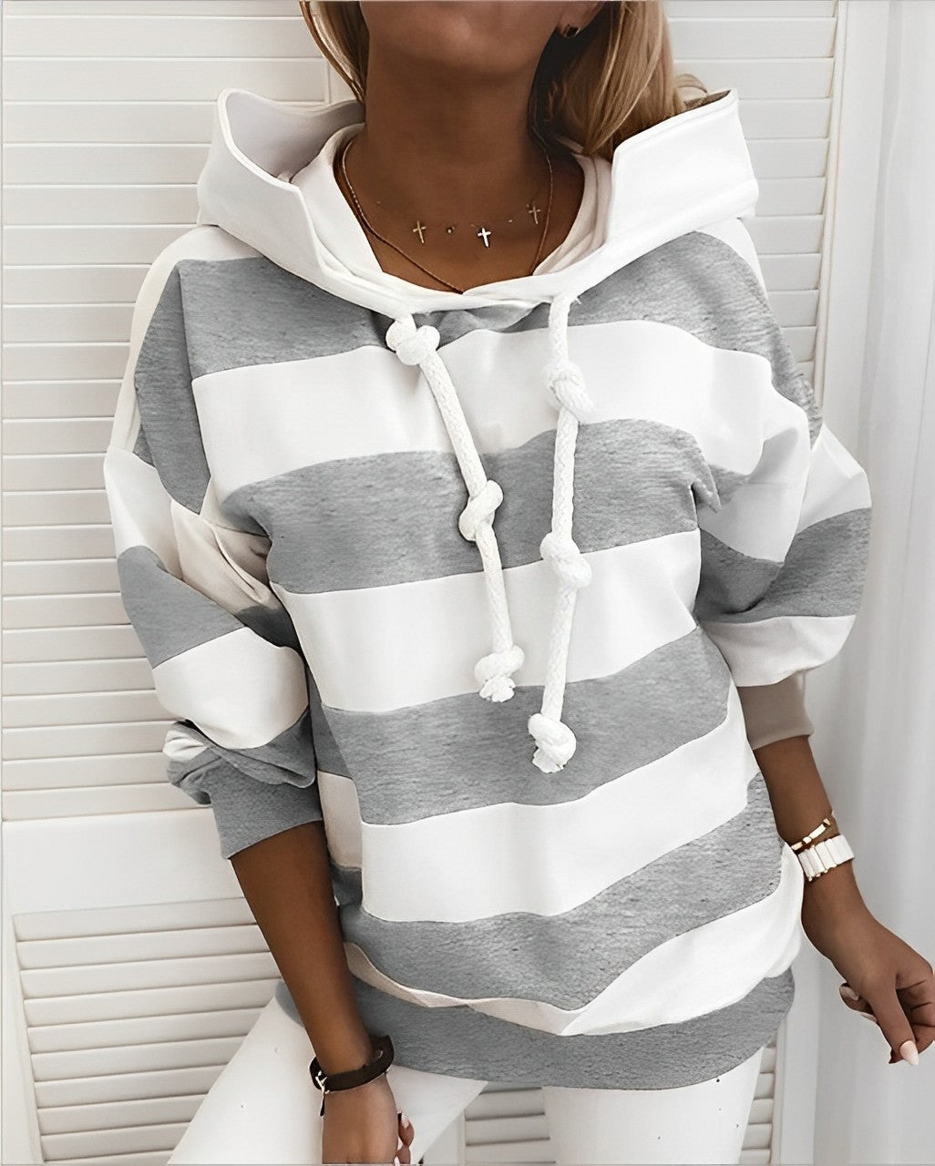 Women - Casual Hooded Jumper - Striped Design - Comfortable Everyday Fashion