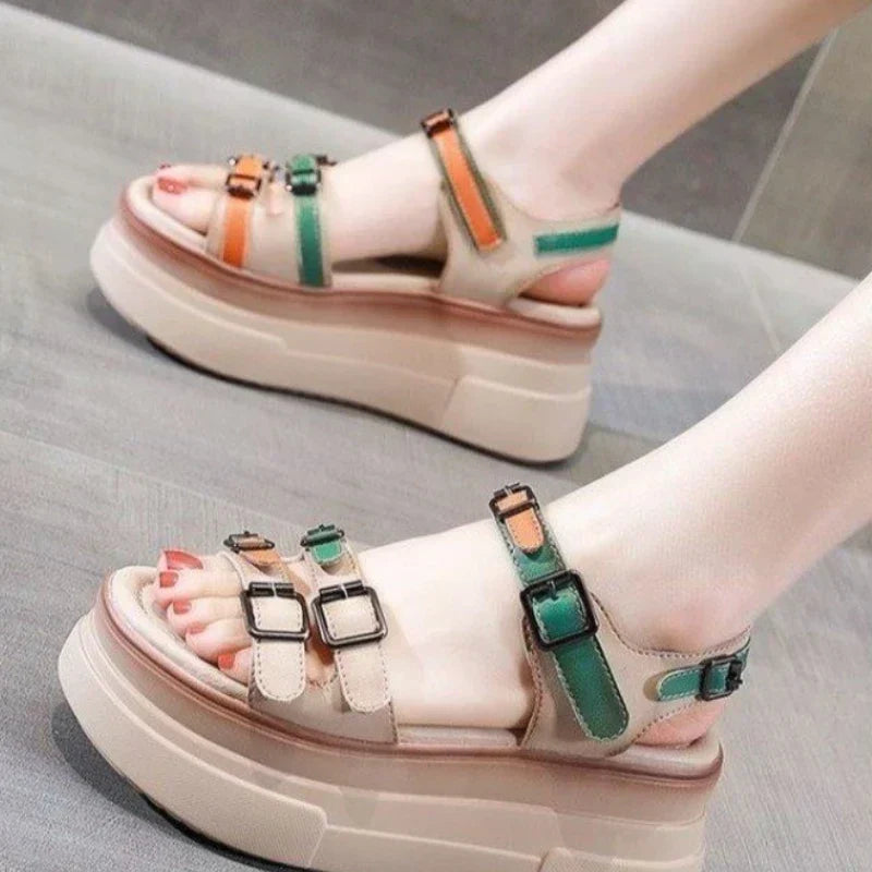 Non-slip sandals with thick soles