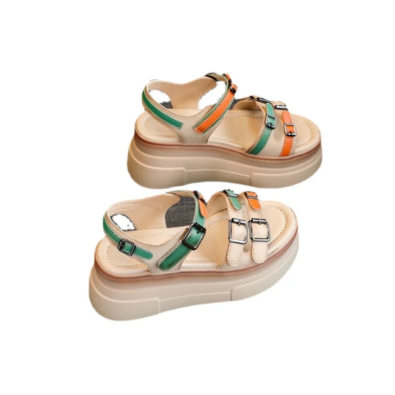 Non-slip sandals with thick soles