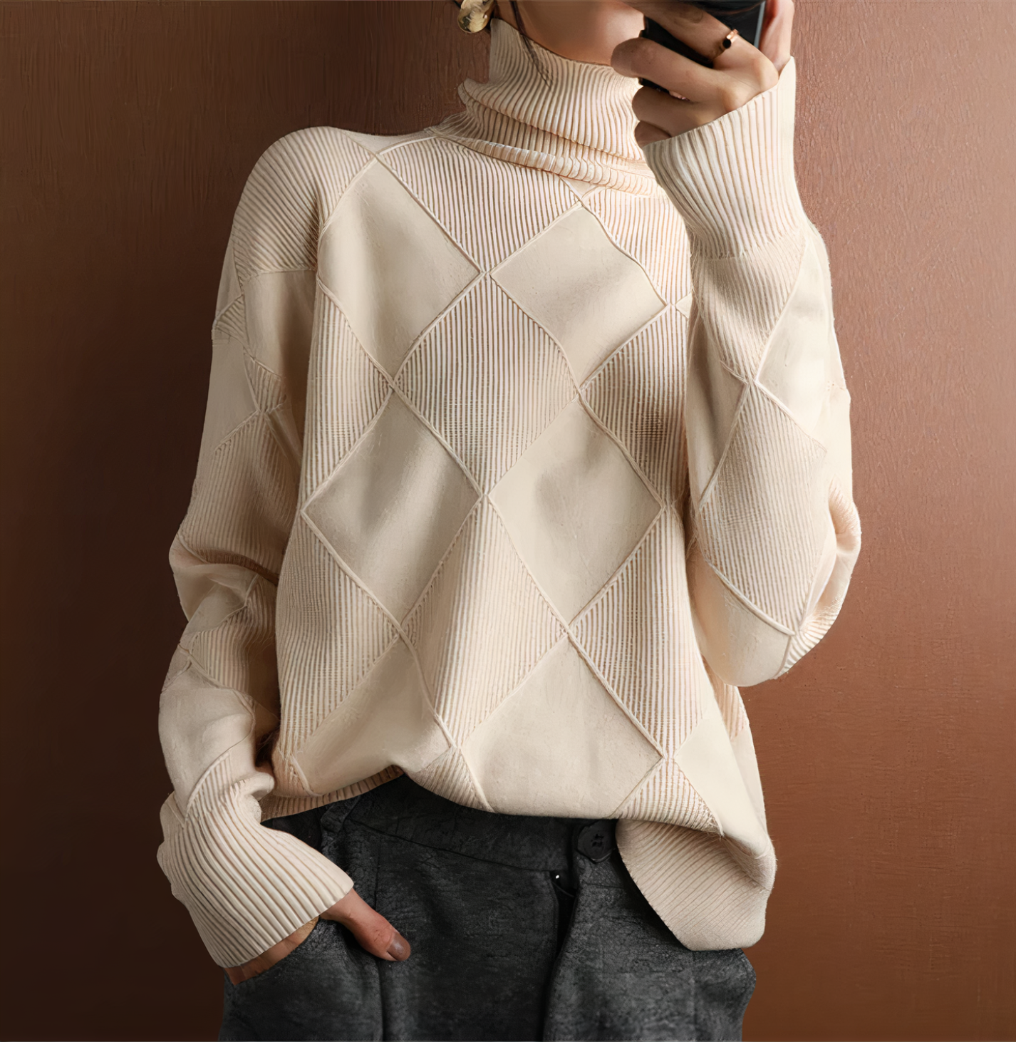 Women - Turtleneck Jumper - Chic Patterned Knit - Cozy Stylish Sweater for Trendy Looks