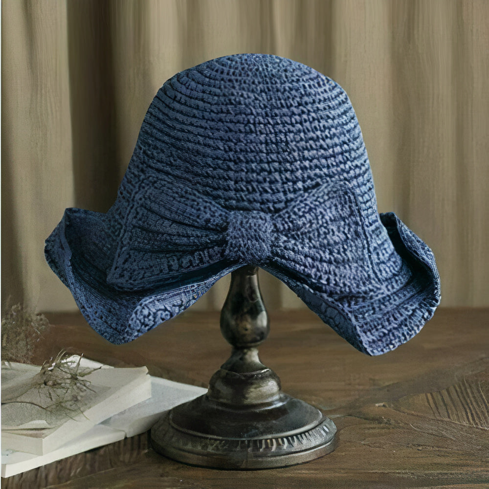 Foldable summer hat with bow