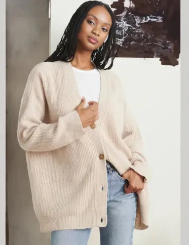 Stylish cashmere cardigan