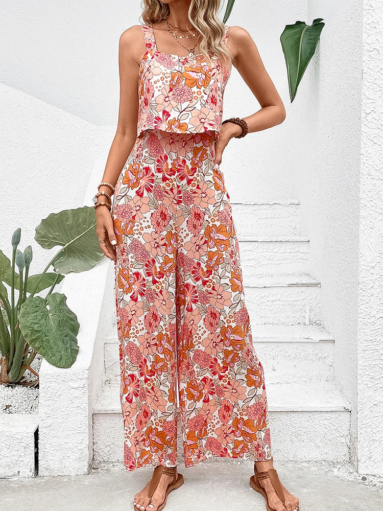 Stylish sleeveless jumpsuit with floral pattern